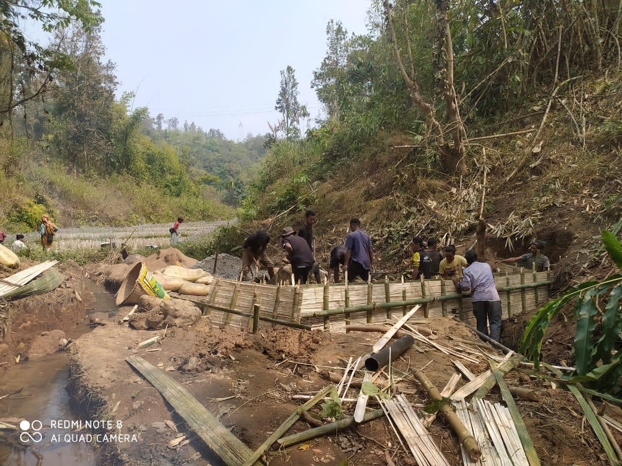 C:\Users\Lavinia Pde\Pictures\Camera Roll\IMG-20220713-WA0029.jpg